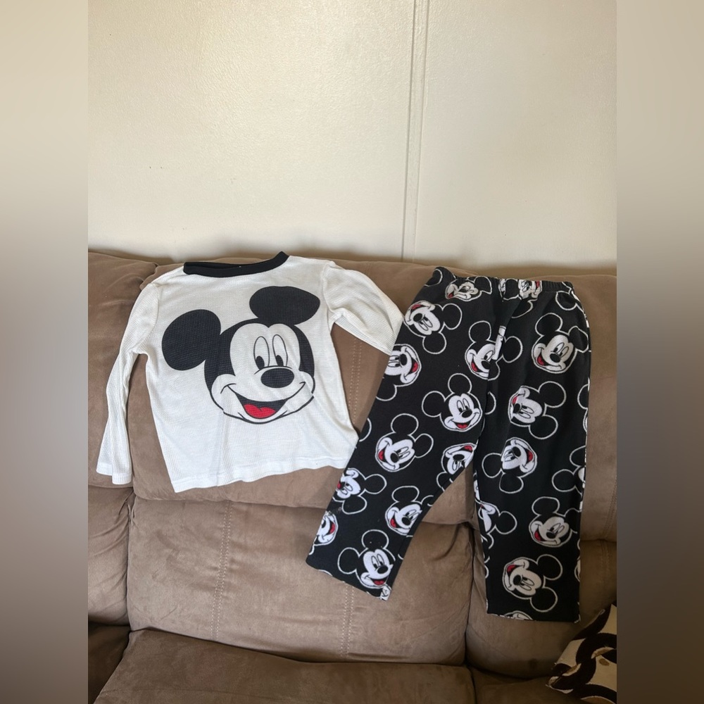 Disney 5t Mickey pj set